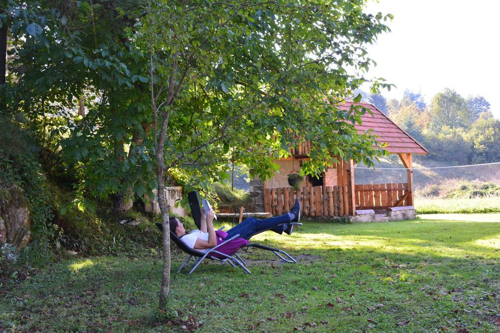 Holiday Home Lana Saborsko Bagian luar foto